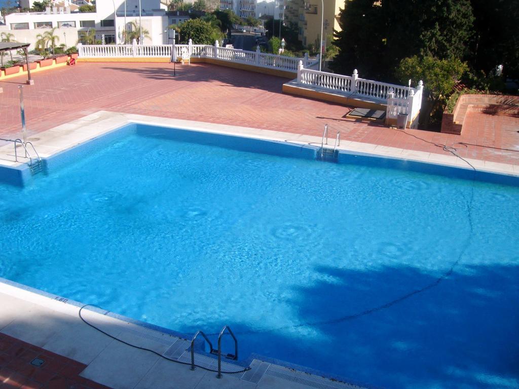 Duquesa De Espana ตอร์เรโมลิโนส ภายนอก รูปภาพ